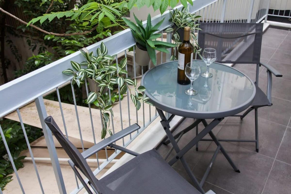 Elegant Urban Escape 1 Bd Apt In Kolonaki Daire Atina Dış mekan fotoğraf