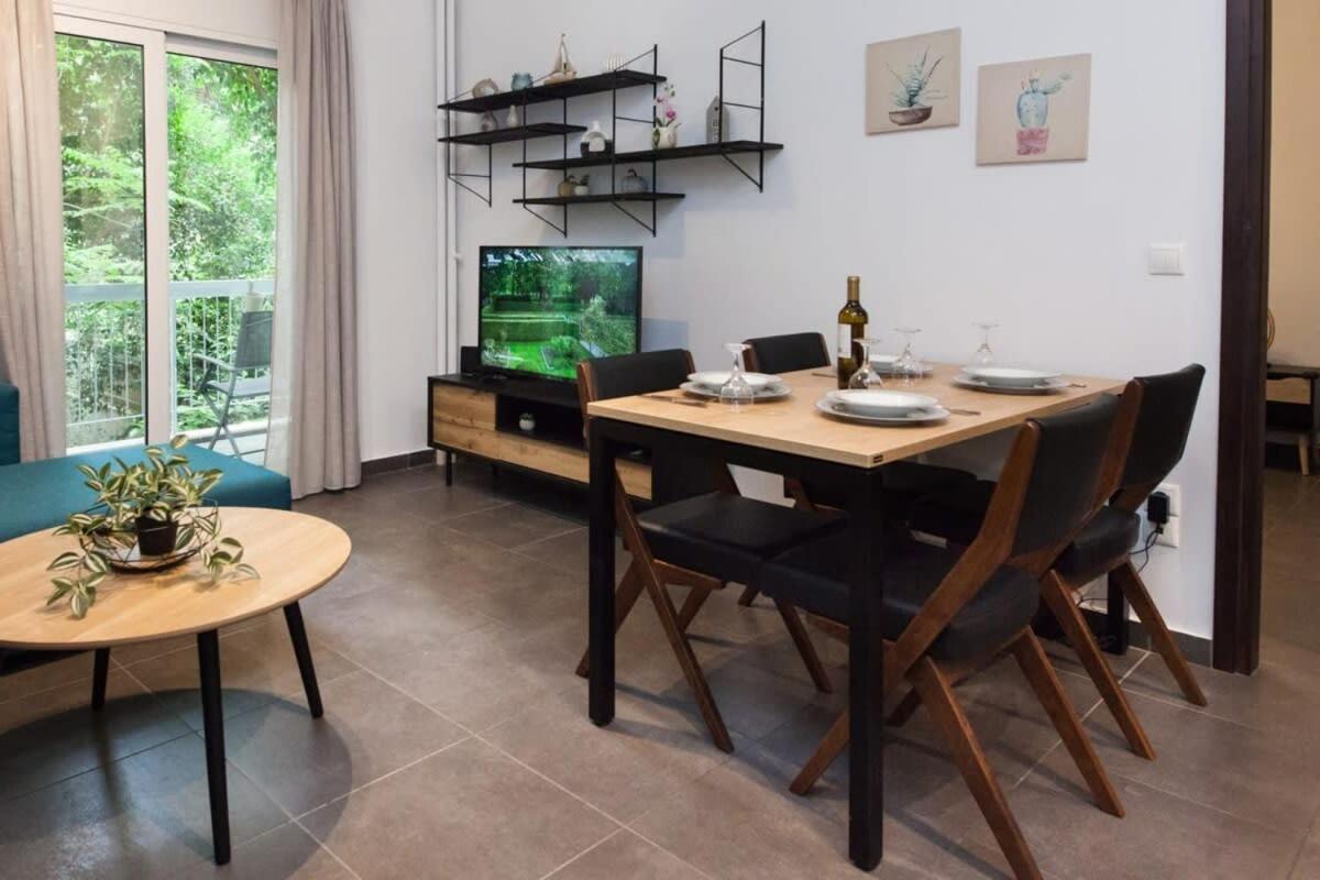 Elegant Urban Escape 1 Bd Apt In Kolonaki Daire Atina Dış mekan fotoğraf