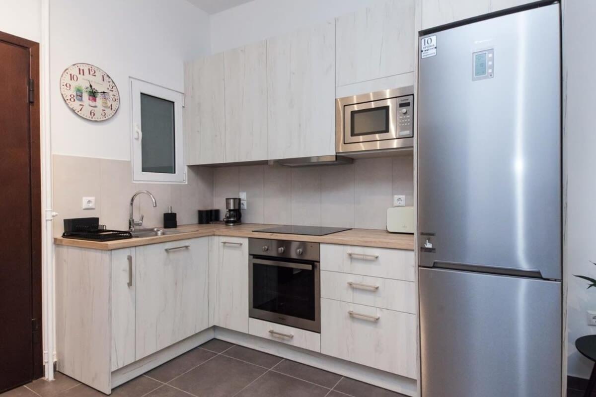 Elegant Urban Escape 1 Bd Apt In Kolonaki Daire Atina Dış mekan fotoğraf